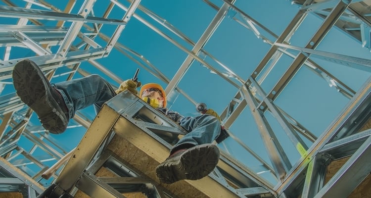 Richtlinie für allein arbeitende Mitarbeiter in Ihrem Unternehmen