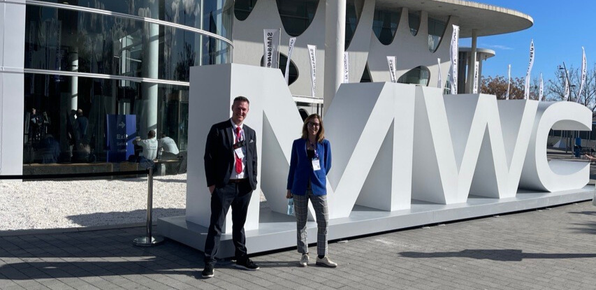 Blacklines – Mike Brown und Christine Gillies bei der MWC
