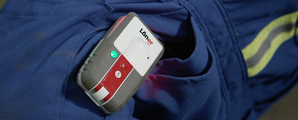 Blog-Bilder – Blackline Safety Sturzmelder auf dem Loner 900-Gerät für Alleinarbeit